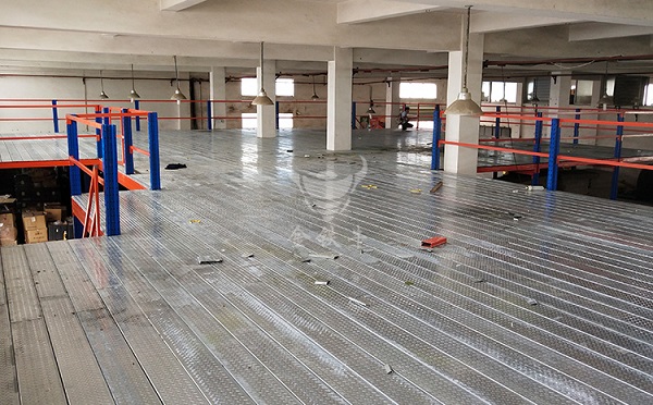 1580954658443728.jpg 鋼結構平臺